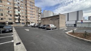 Parcare modernă finalizată în zona Dimitrie Cantemir – Anatol France – Arieșului