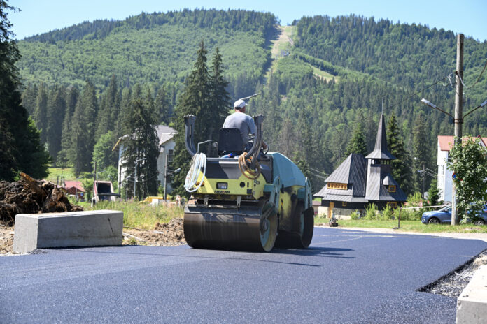 Asfaltare drum Stâna de Vale