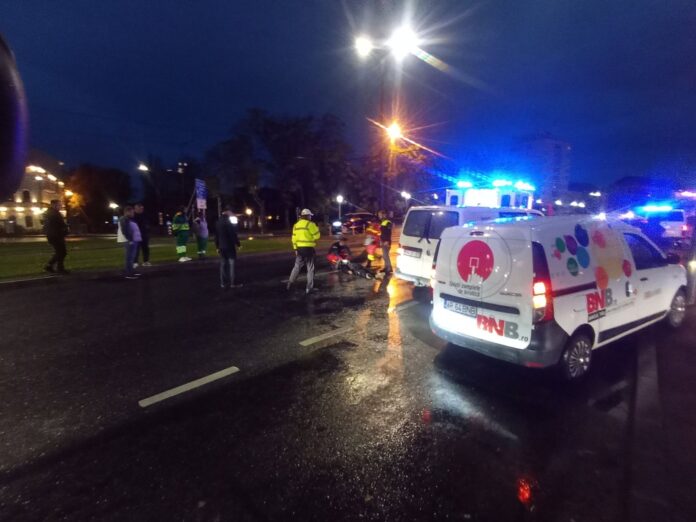 Accident cu un pieton în Centrul Civic din Oradea, la ieșirea din pasaj, lângă Podul Dacia